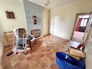 Photo 5- click for photo gallery